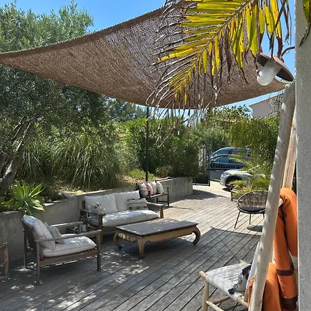Nyaraló Maison Avec Piscine Proche Mer, Calme Et Paisible