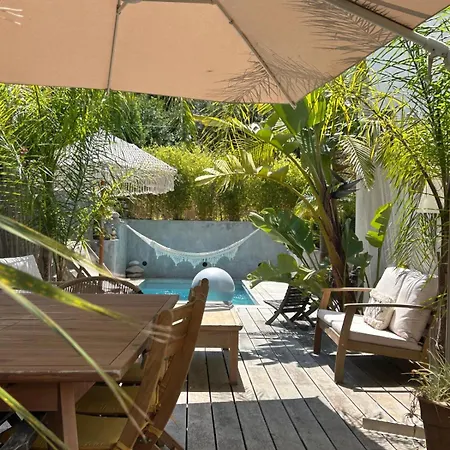 Hébergement de vacances Maison Avec Piscine Proche Mer, Calme Et Paisible Le Pradet